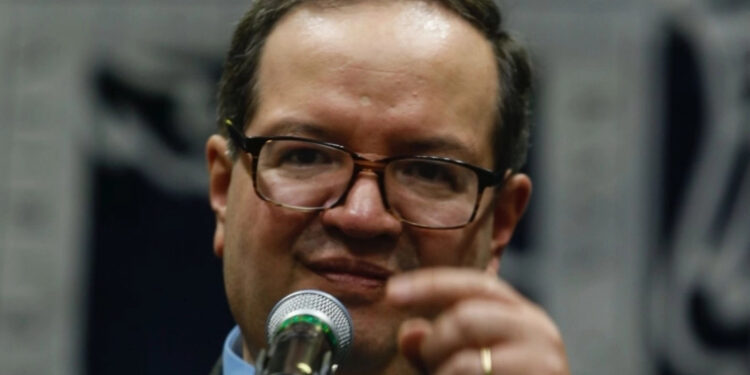 Lomelí Vanegas convocará a la Comisión de Legislación Universitaria para revisar reglamento