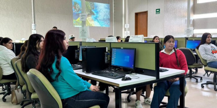 Impulsa Gobierno de Sonora alfabetización digital de la comunidad mayo