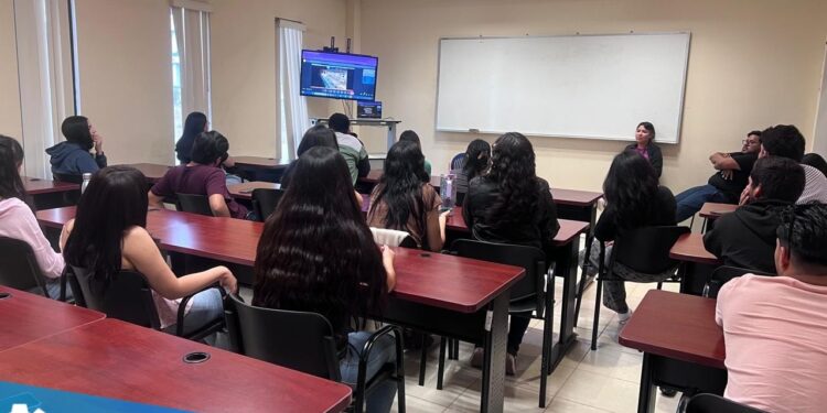 ¡PROTEGE TU IDEA! ESTUDIANTES DE IGE RECIBEN CONFERENCIA SOBRE PROPIEDAD INTELECTUAL
