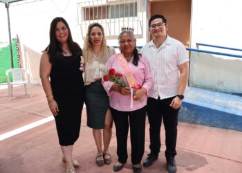 Un Día de las Madres lleno de amor, alegría y tradición en la Estancia del Adulto Mayor