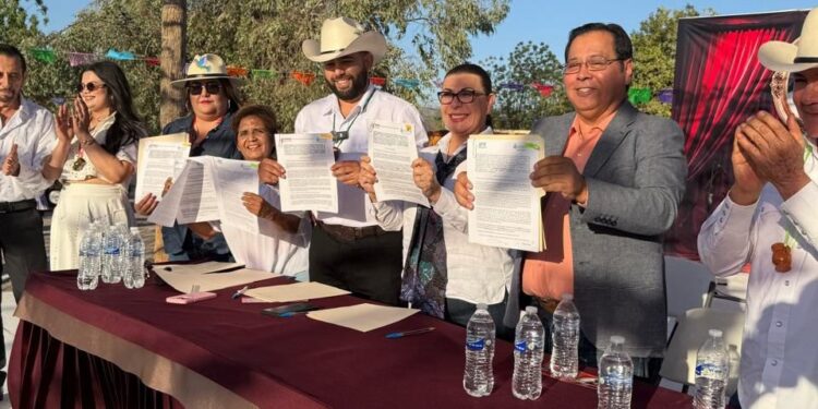 Fortalece Gobierno de Sonora industria del bacanora con apoyo de universidades: UTS