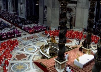 El Cónclave para la sucesión del Papa Francisco ha iniciado este miércoles con una misa