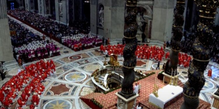 El Cónclave para la sucesión del Papa Francisco ha iniciado este miércoles con una misa