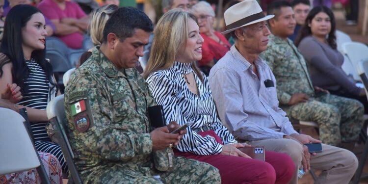 MÚSICA, ALEGRÍA Y UNIÓN FAMILIAR EN LA LAGUNA DEL NÁINARI DE CAJEME