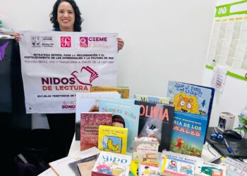 Entrega Gobernador Durazo más de 60 mil libros en escuelas de Sonora: Froylán Gámez