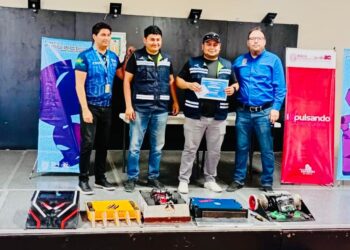 Gana alumnado de la Universidad Tecnológica de SLRC primeros lugares en Torneo de Robótica Crodit 2025