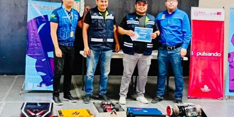 Gana alumnado de la Universidad Tecnológica de SLRC primeros lugares en Torneo de Robótica Crodit 2025