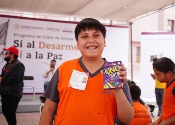 Gobernador Durazo impulsa participación de niñas y niños en programa nacional “Sí al Desarme, Sí a la Paz” con canje de juguetes bélicos