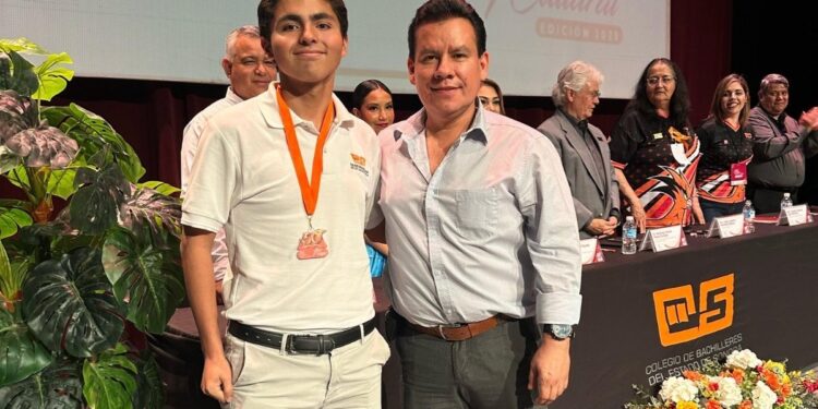 Seleccionan a alumno de Cobach Sonora para Olimpiada Iberoamericana de Física