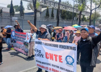 Ofrece Federación a maestros plan de 5 puntos; la CNTE lo lleva a consulta