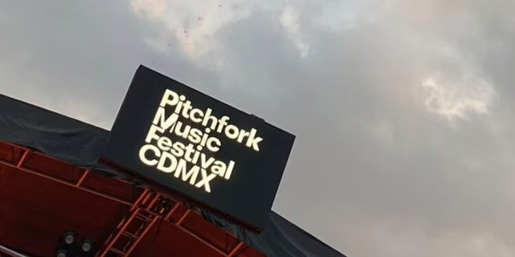 Tras siniestro en el Axe Ceremonia, Pitchfork Music Festival impone cláusula de deslinde a fotógrafos