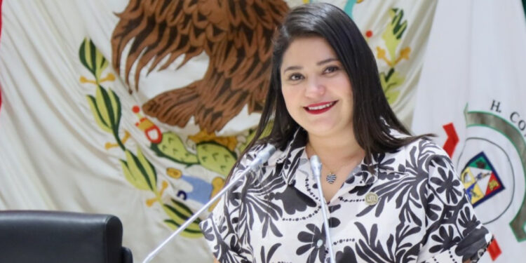 Diputada Deni Gastélum propone iniciativa para incluir el divorcio incausadoen el código de familia de Sonora