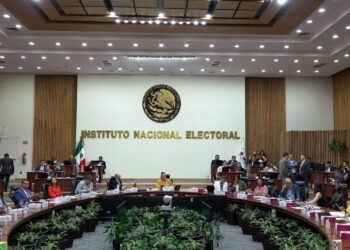 INE deberá elaborar lineamientos para “encuentros y mesas” en campaña de PJ