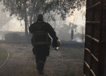 Dos obreros murieron y tres están desaparecidos por incendio en Jalisco