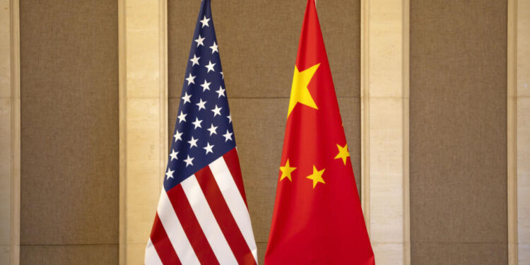 EU y China acuerdan una pausa de 90 días en su guerra comercial