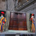 Cierran las puertas de la Capilla Sixtina, inicia el C´ónclave donde se elegirá al nuevo Papa