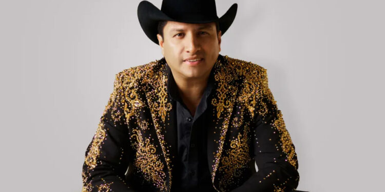 Retira EU visa de trabajo a Julión Álvarez; pospone concierto en Texas