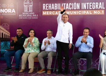 Rescate del Mercado Municipal es una realidad; Gobernador Durazo entrega instalaciones renovadas a locatarios