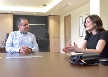 Buscan Toño Astiazarán y Fundación Clinton abrir oportunidades académicas a hermosillenses