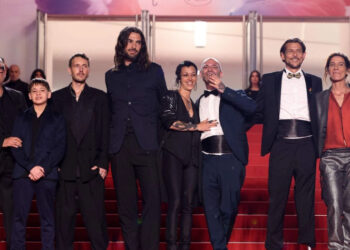 El español Oliver Laxe presenta la cinta ‘Sirat’ en el Festival de Cannes