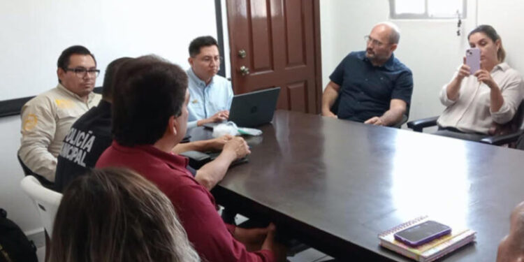 Programa constante de mantenimiento, limpieza y contribución a la certificación de playas
