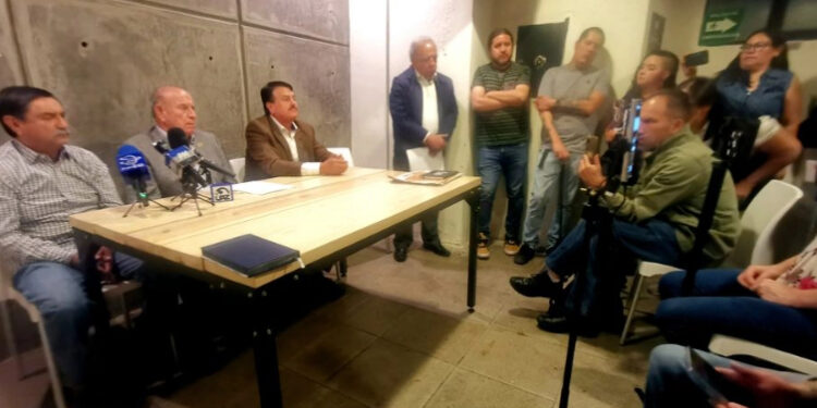 Piden ex rectores de la UAZ que gobernador saque las manos de la elección