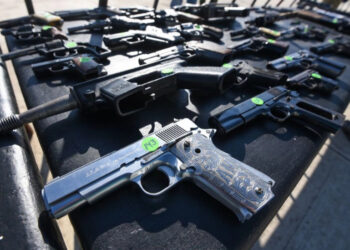 Aplicará EU ‘mano dura’ contra tráfico de armas