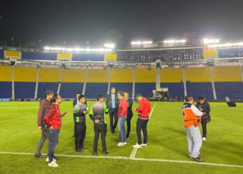 Roban a directiva del Toluca cuatro celulares en final de ida de Liga Mx