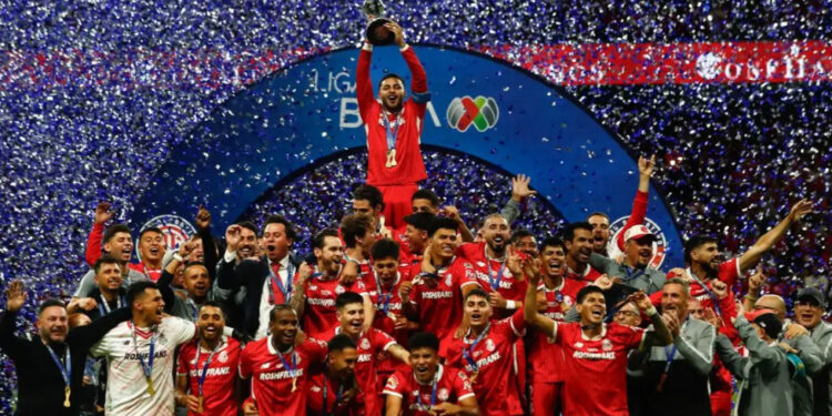 Toluca, campeón; finaliza sequía de 15 años