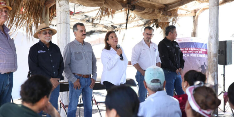 Acerca Gobierno de Sonora atención a productores primarios del campo pesquero El Choyudo