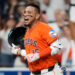 Con jonrón de Isacc Paredes, Astros vencen a Reales en Grandes Ligas