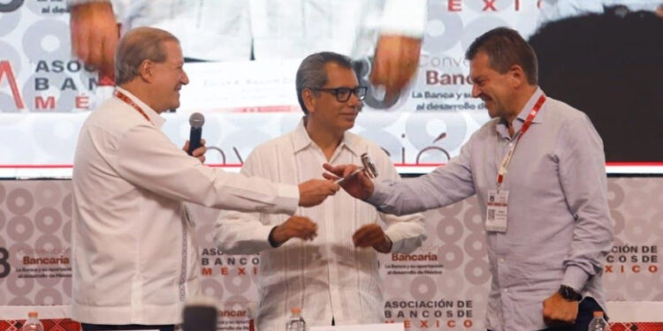 México, con gran oportunidad para convertirse en potencia económica mundial: ABM