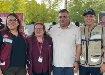 Gobernador Durazo lleva trámites gratuitos de “Sonora Atiende” a la colonia Olivares