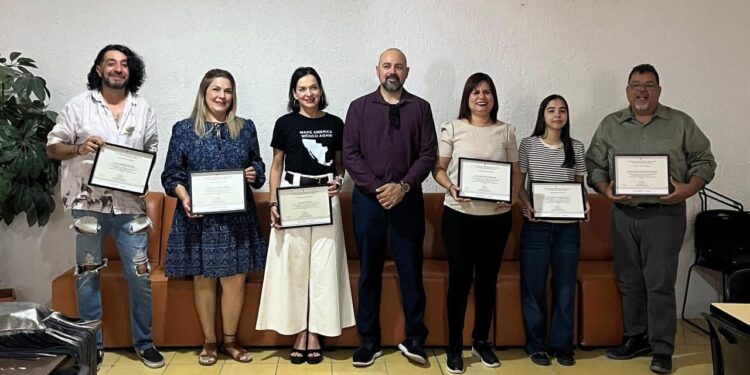 Realizan ceremonia de clausura del Diplomado Virtual en Literatura de Terror