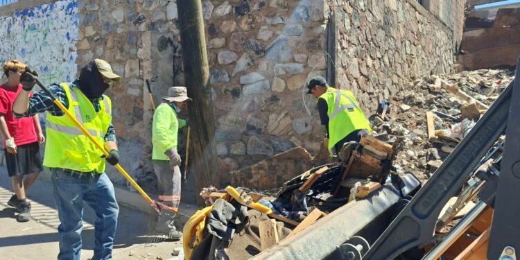 Retiran 55 toneladas de  basura de “La Esperanza”
