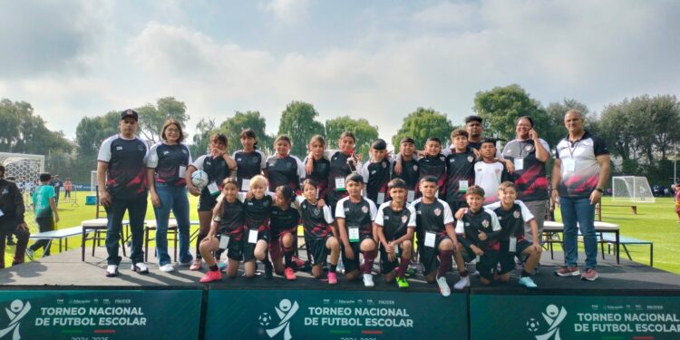 Alumnado de Nogales representa a Sonora en Torneo Nacional de Futbol Escolar: SEC