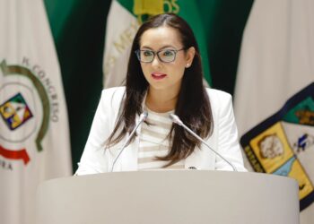 Propone Iris Sánchez Chiu reconocer como servicio básico de salud enfermedades causadas por olas de calor en Sonora