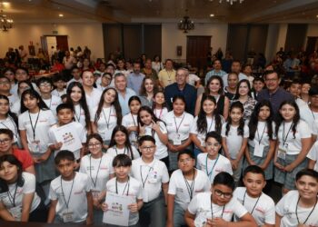 Reconoce Gobierno de Sonora a participantes de la Olimpiada del Conocimiento Infantil 2025: SEC