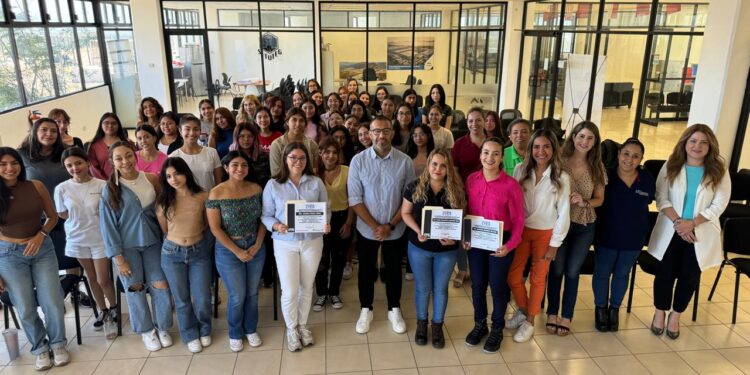 Participa Gobierno de Sonora en proyecto que aspira al Prize for Girls’ and Women’s Education 2025: UTGuaymas
