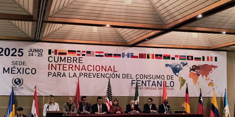 Participa Alcalde Juan Gim en la Cumbre Contra el Fentanilo