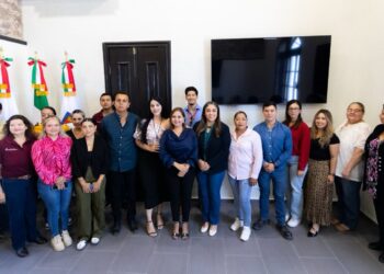 Participa Ayuntamiento de Guaymas en reunión estatal para fortalecer la Contraloría Social y la Transparencia