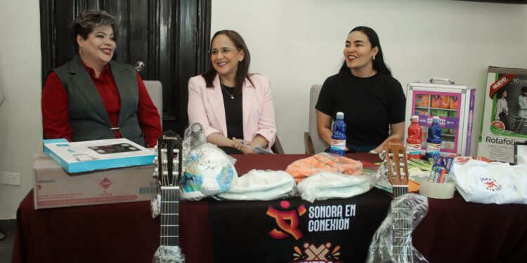 Recibe Ayuntamiento de Guaymas de materiales educativos y de higiene