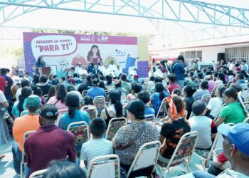 Gobierno de Sonora lleva servicios y apoyos a familias vulnerables de Puerto Peñasco