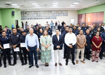 Reconoce Lamarque a policías de Cajeme que culminaron con éxito curso sobre  “ALERTA DE GÉNERO”