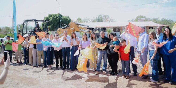 Dan Toño Astiazarán y Patty Ruibal banderazo de arranque a la rehabilitación en Casa Galilea