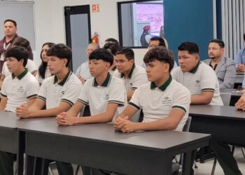 Fortalece Gobierno de Sonora crecimiento profesional de estudiantes de bachillerato