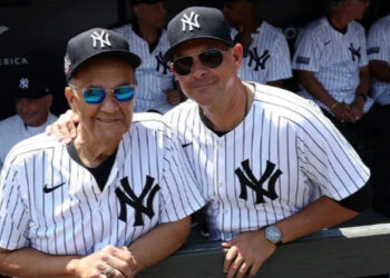 Joe Torre, coach honorario de la Liga Americana en Juego de Estrellas de MLB