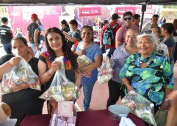 Lleva Gobierno de Sonora apoyos a familias sonorenses a través de CECOP en la feria de servicios “Sonora Atiende”