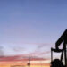 Pide Trump mantener bajos precios del petróleo ante inestabilidad de mercados