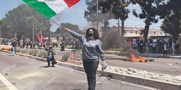 México levanta la voz tras redadas en Los Ángeles; exige acciones migratorias apegadas al debido proceso